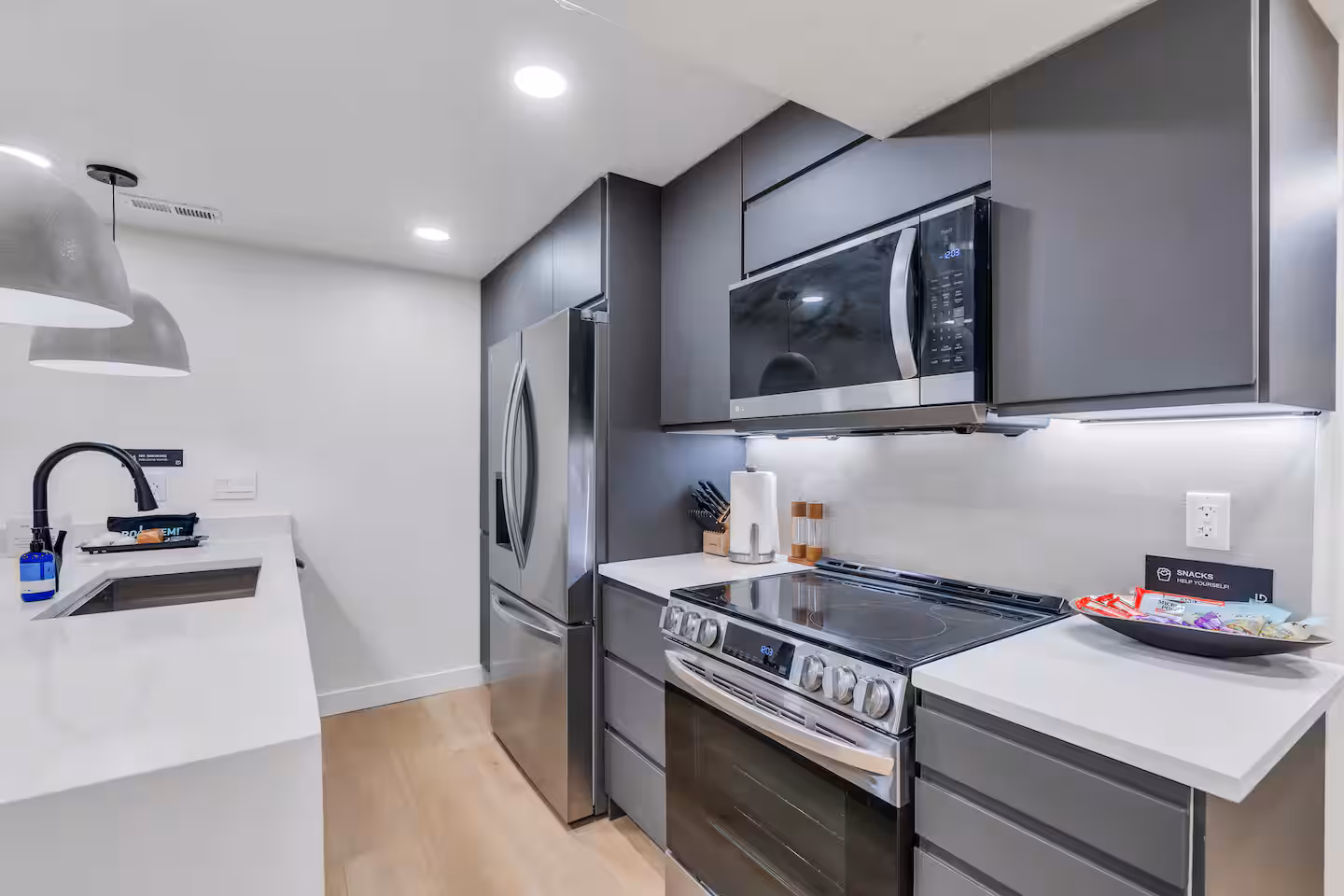 Kitchen appliances